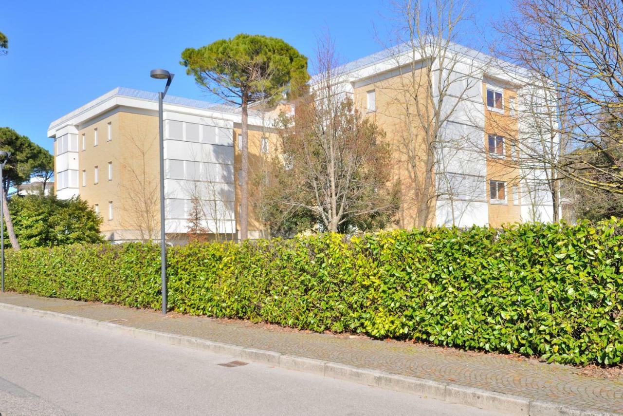 Residence Pineda Bibione Exterior photo